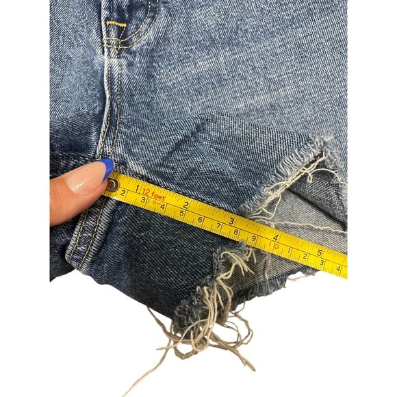 Free Assembly High-Waisted Denim Shorts – Size 2 - Picture 6 of 6